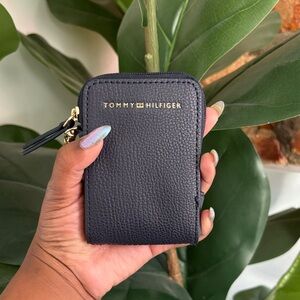 Tommy Hilfiger Black Card Holder with Gold Details